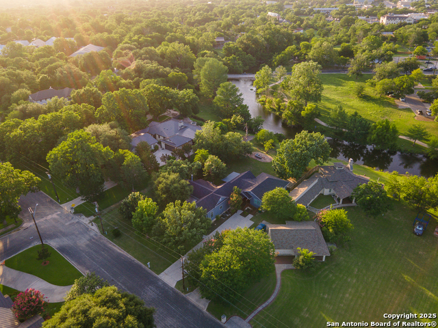 Image 65 of 80 For 136 Evergreen W