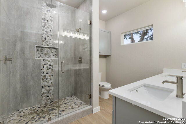 Image 8 of 16 For 15227 Rosa Trl