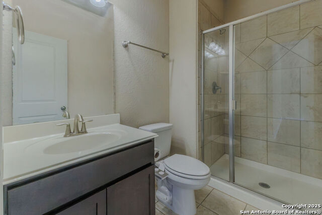 Listing photo id 38 for 1226 Hidden Cave Drive