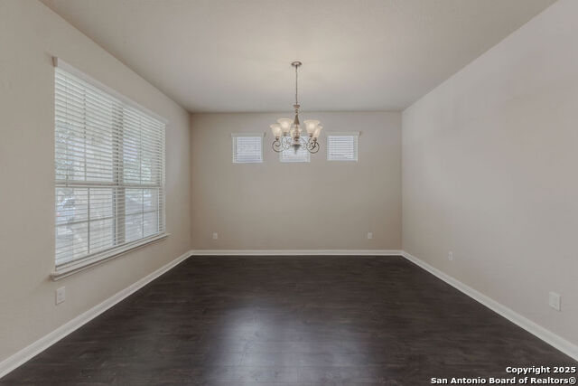 Listing photo id 6 for 1226 Hidden Cave Drive