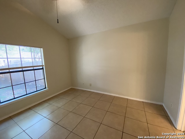 Image 12 of 30 For 9346 Village Lance