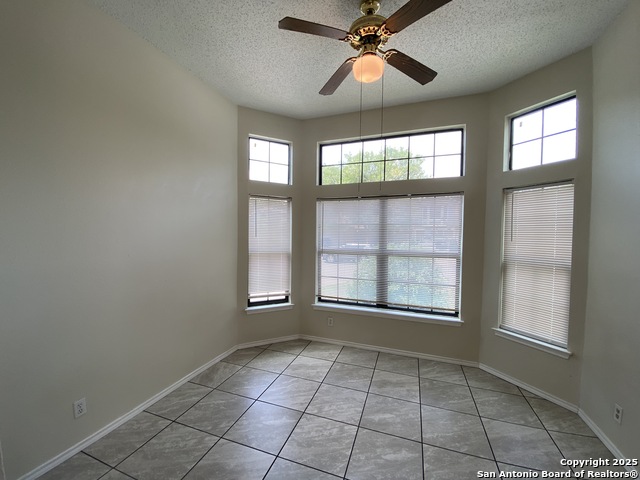Image 24 of 30 For 9346 Village Lance