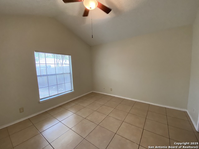 Image 27 of 30 For 9346 Village Lance