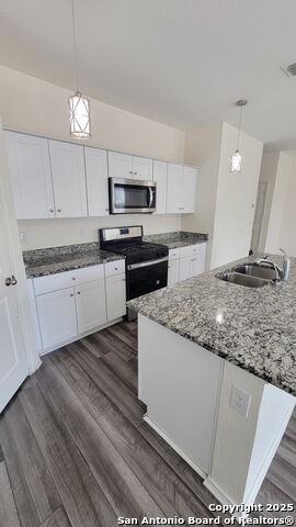 Image 4 of 14 For 13538 Sunrise Meadow