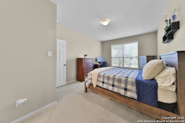 Listing photo id 10 for 5711 Lasalle