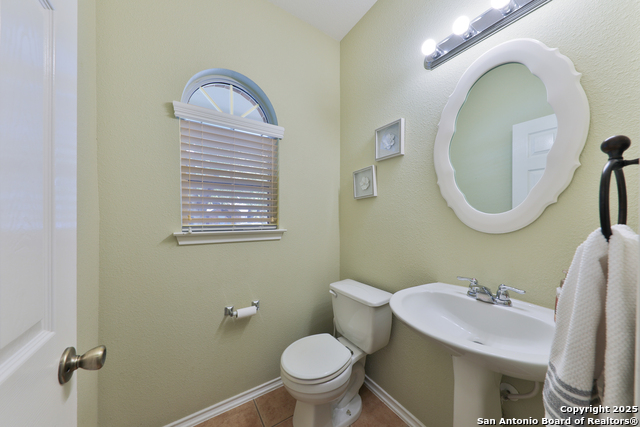 Listing photo id 24 for 5711 Lasalle