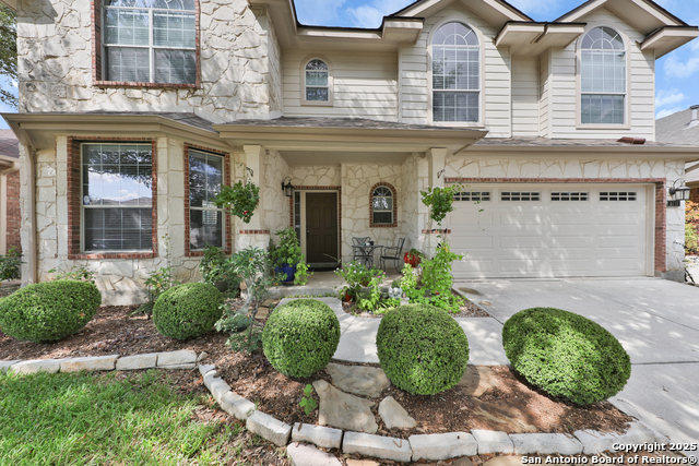 Listing photo id 1 for 5711 Lasalle