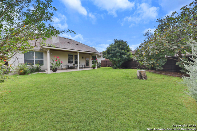 Listing photo id 40 for 5711 Lasalle