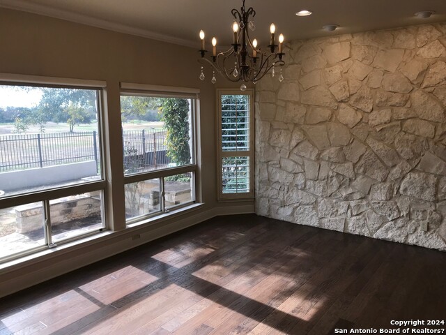 Image 11 of 32 For 19130 Kristen