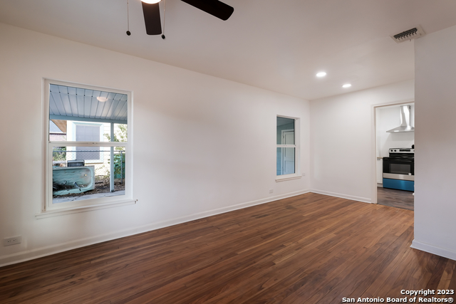 Image 3 of 18 For 143 Shasta Ave