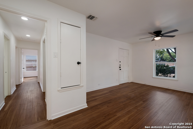 Image 7 of 18 For 143 Shasta Ave