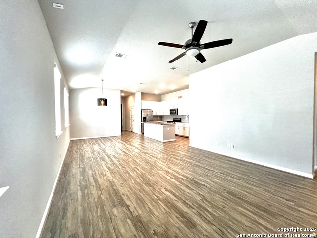 Image 8 of 25 For 12939 Staubach