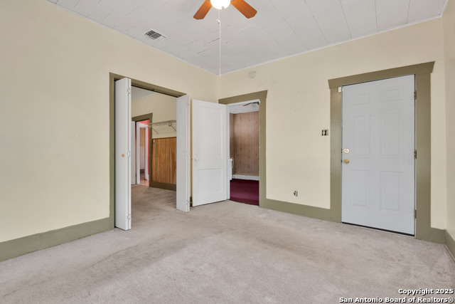 Image 5 of 13 For 425 Essex  