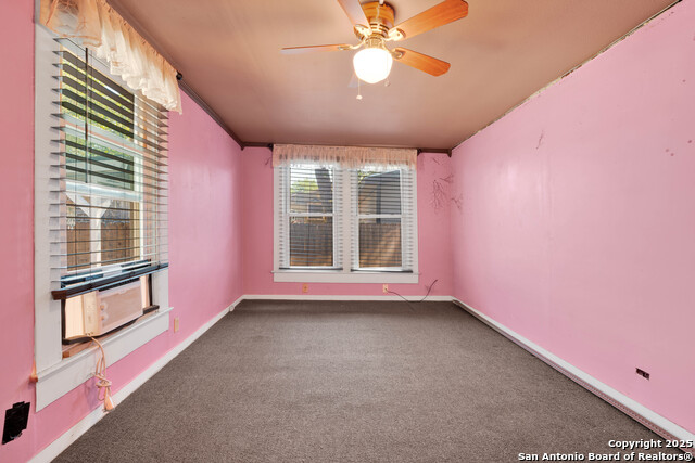 Image 9 of 13 For 425 Essex  