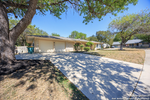 Details for 103 Madrid  , Universal City, TX 78148
