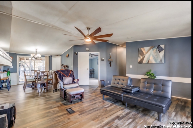 Image 3 of 10 For 4303 Water Oak Dr