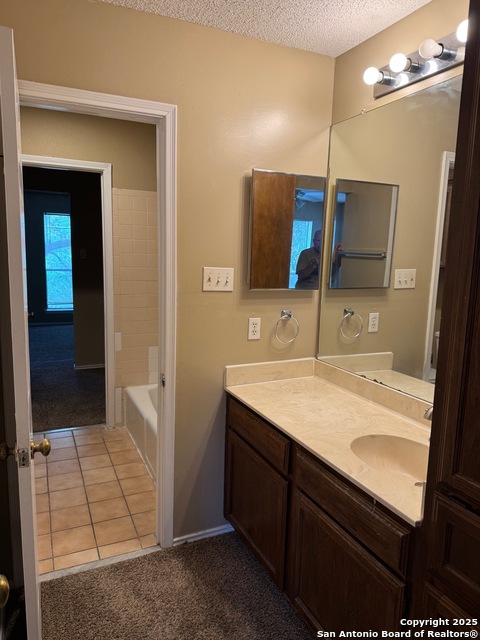 Image 18 of 28 For 4903 Ali Ave  3