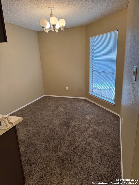 Image 4 of 28 For 4903 Ali Ave  3