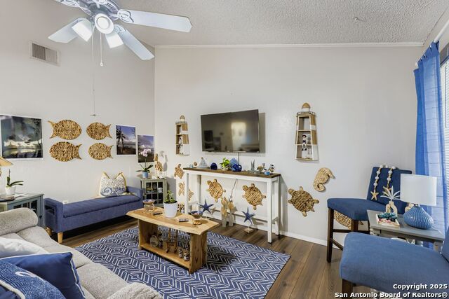 Image 3 of 17 For 5218 Gawain Dr