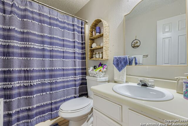 Image 8 of 17 For 5218 Gawain Dr