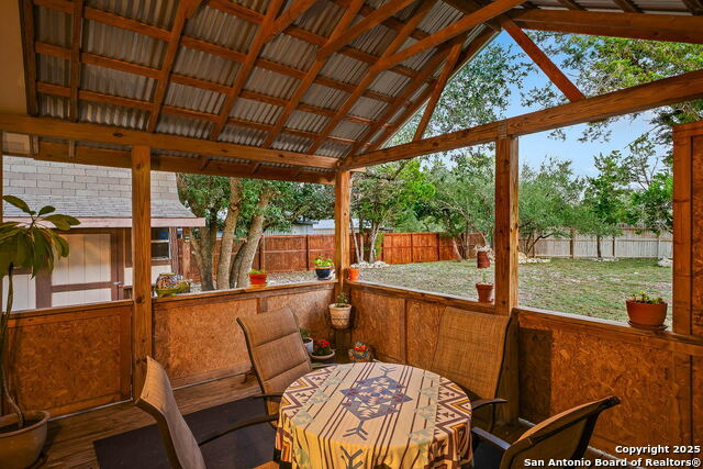 Image 24 of 40 For 685 Rolling Hills