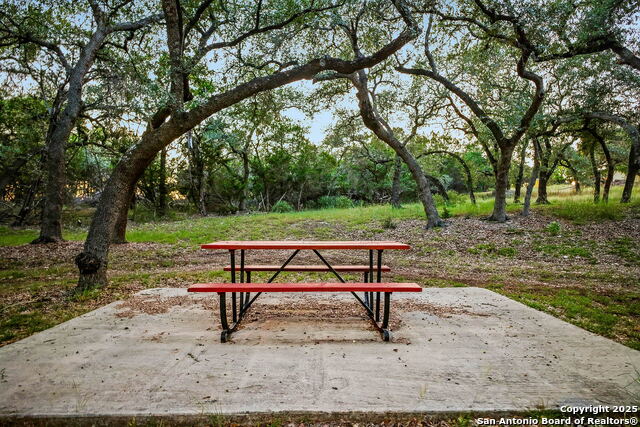 Image 31 of 40 For 685 Rolling Hills