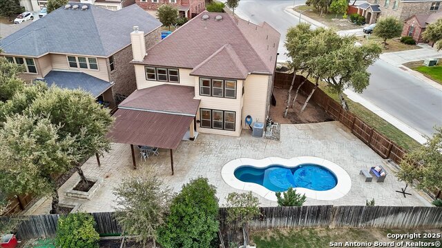 Image 15 of 52 For 20222 Silver Stream