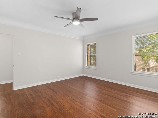 Image 22 of 29 For 146 Terrell  