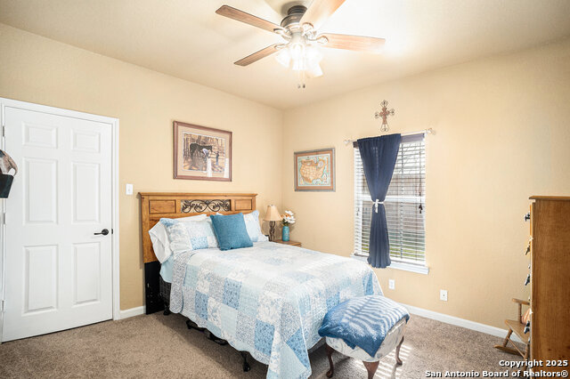 Listing photo id 12 for 217 Meadowlark Lane