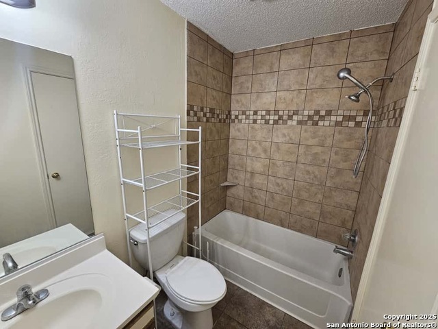 Listing photo id 12 for 7229 Coral Springs