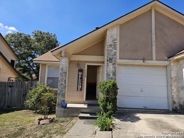Listing photo id 16 for 7229 Coral Springs