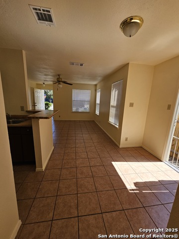 Listing photo id 19 for 7229 Coral Springs