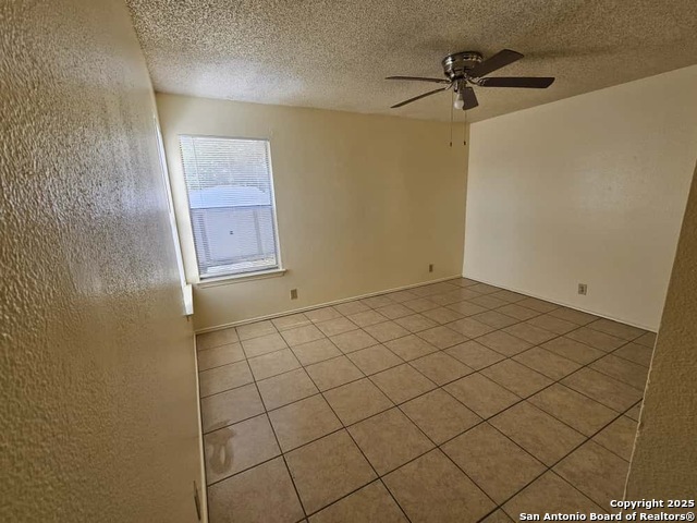 Listing photo id 21 for 7229 Coral Springs