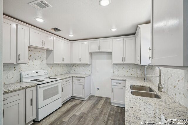 Image 15 of 35 For 943 San Eduardo