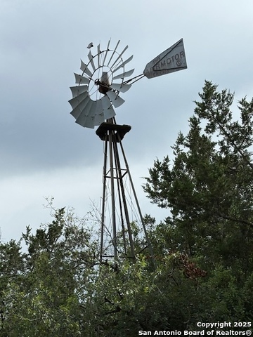Image 12 of 58 For 17 Roadrunner