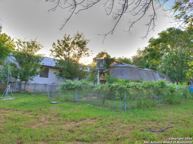 Image 27 of 58 For 17 Roadrunner