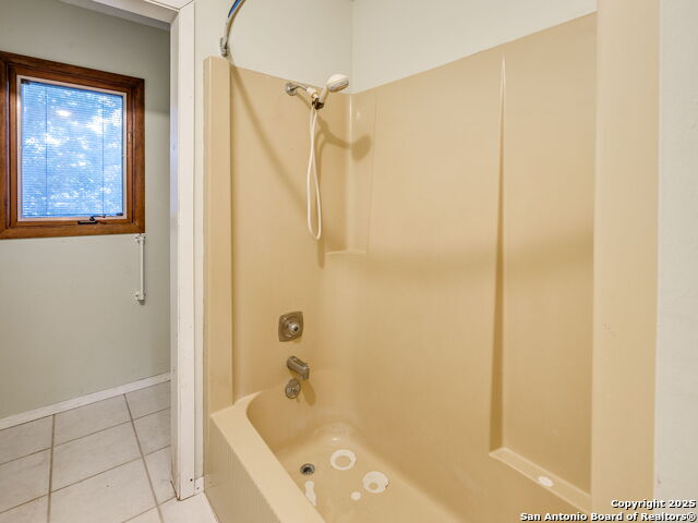 Image 52 of 58 For 17 Roadrunner