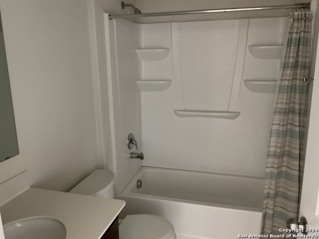 Image 19 of 21 For 10606 Rayburn