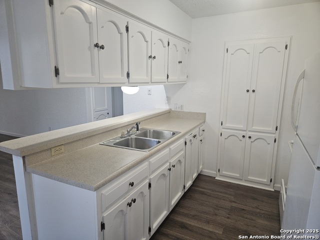 Image 11 of 27 For 6823 Grass Valley