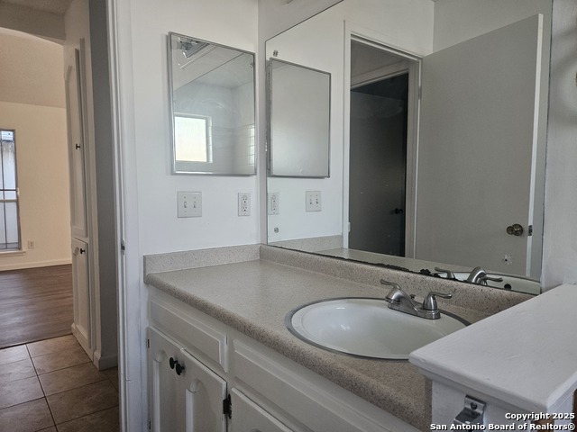 Image 14 of 27 For 6823 Grass Valley