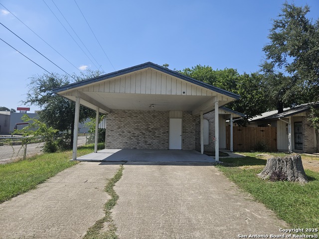 Image 2 of 27 For 6823 Grass Valley