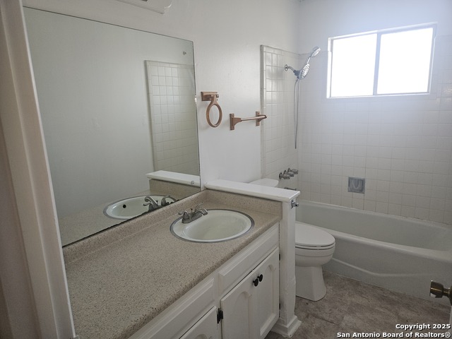 Image 25 of 27 For 6823 Grass Valley