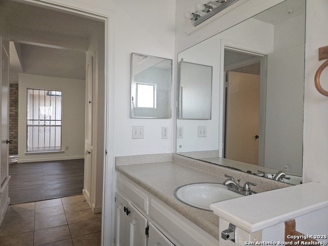 Image 27 of 27 For 6823 Grass Valley