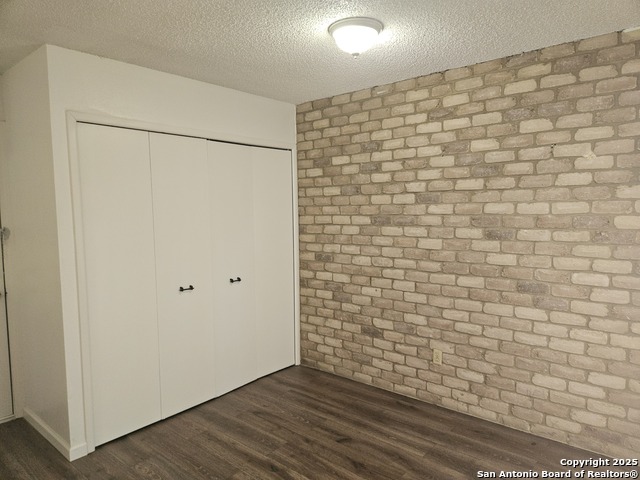 Image 7 of 27 For 6823 Grass Valley