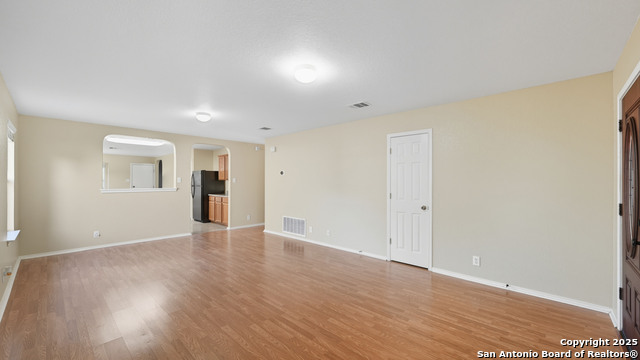 Image 4 of 41 For 360 Ibis Falls