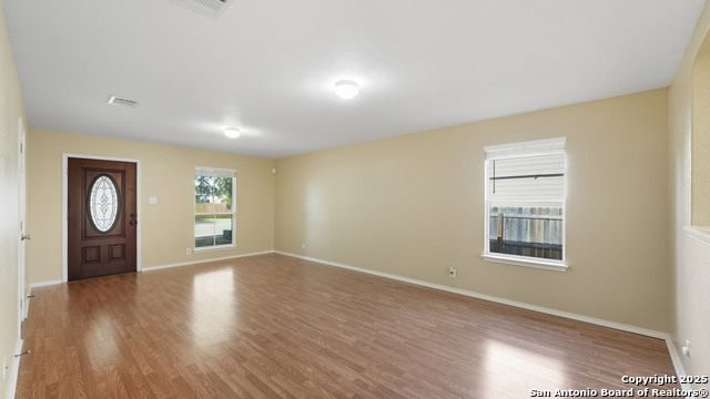 Image 5 of 41 For 360 Ibis Falls