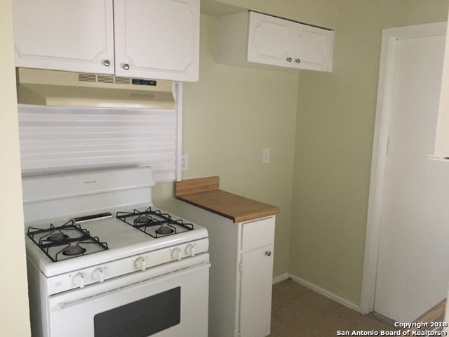 Image 4 of 18 For 5030 Galahad Dr