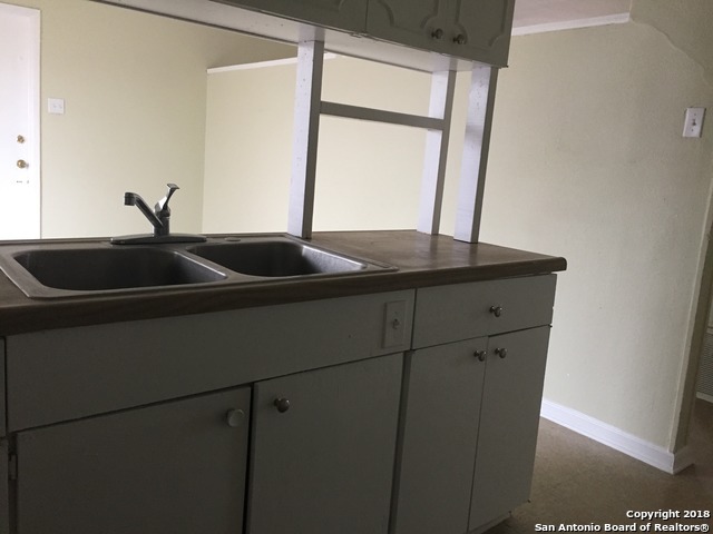 Image 7 of 18 For 5030 Galahad Dr