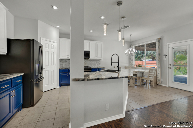 Image 12 of 53 For 1739 Oak Glen