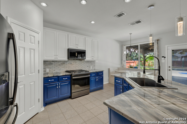 Image 15 of 53 For 1739 Oak Glen